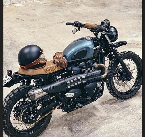 Triumph Scrambler Custom, Triumph Scrambler 900, Bobber Scrambler, Adventure Bike Motorcycles, Triumph Street Scrambler, Moto Scrambler, Motorbike Art, Station Wagon Cars, Tactical Truck