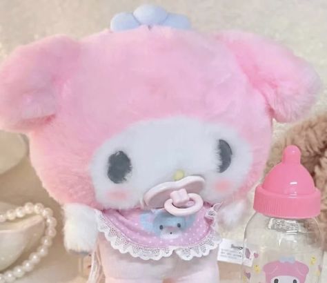 Sanrio Plushies, My Sweet Piano, Charmmy Kitty, My Melody Wallpaper, Soft Pink Theme, Sanrio Stuff, Kawaii Core, Cute Plushies, Pink Hello Kitty