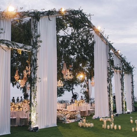 An absolutely breathtaking destination wedding at one of our fave wedding venues in the world, AYANA Resort Bali💗🌴⁠ ⁠ This truly spectacular destination wedding resort could be your wedding venue! All you have to do is chat to our experts, and we'll take care of the rest🫶 ⁠ ⁠ 🔗💕⁠ ⁠ Photos via @sweetbellaproject White Anthurium, Ayana Resort Bali, Wedding Resort, Wedding Stylist, Bali Wedding, Resort Wedding, Lovely Day, White Pearl, Pearl White