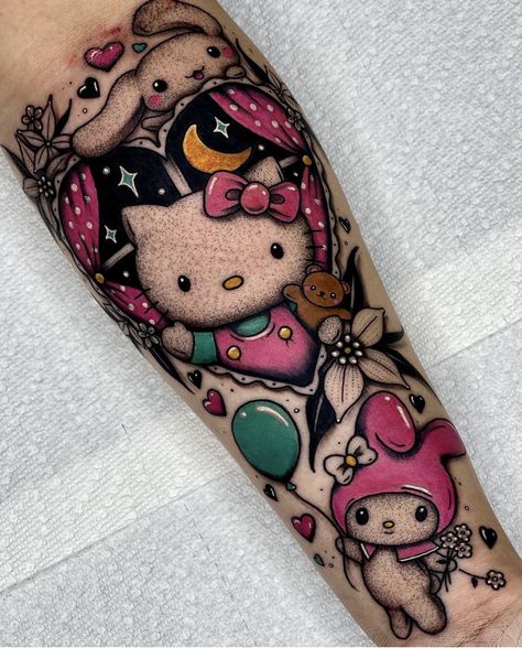 Kitty Tattoo Ideas, Hello Kitty Tattoo Ideas, Husband Wife Tattoos, Hello Kitty Tattoo, Wife Tattoo, Vintage Halloween Cards, Kitty Tattoo, Money Wallpaper, Hello Kitty Cute