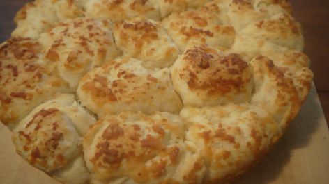 Asiago Bread Machine Recipe, Asiago Cheese Bread Recipe, Asiago Cheese Bread, Asiago Bread, Zojirushi Bread Machine, Easy Breads, Best Bread Machine, Bread Machine Recipe, Pretzel Dough