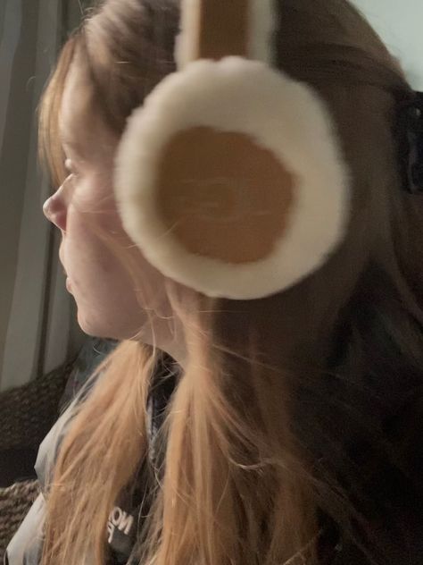 Earmuffs, A Girl, Headphones, A Woman, Fall Winter, On Twitter, Twitter, Red, Hair