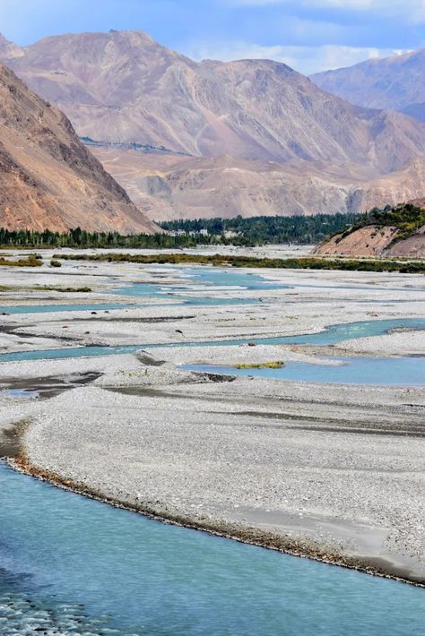 Hindu Kush – Chitral to Mastuj – jontynz – tales from around the world… Chitral Valley, Hindu Kush Mountains, Hindu Kush, The Hindu, Blue River, The Himalayas, Sun Set, Snow Leopard, Mountain Range