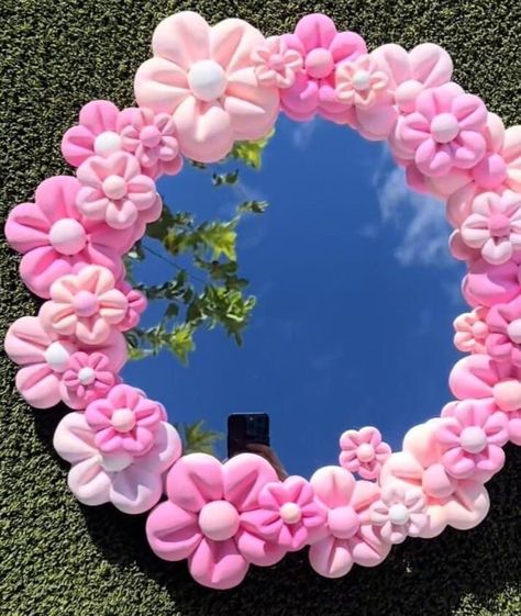 Puff Flower Mirror, Mirror Clay Art Ideas Aesthetic, Hiasan Bilik Tidur, Flower Mirror, Mirror Crafts, Cute Diy Room Decor, Broken Mirror, Stylish Aesthetic, Tanah Liat