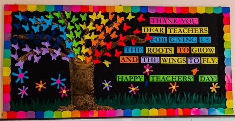 Grateful to all my teachers ♥️ Teacher's Day Bulletin Board Ideas Kindergarten, Stage Decorations For Teachers Day, Bulletin Board Teachers Day, Board Decorations For Teachers Day, Teachers Day Chart For School, Teacher's Day Board Decoration Ideas Kindergarten, Information Board Ideas Office, Teachers Day Notice Board Ideas, Teachers Day Soft Board Decoration