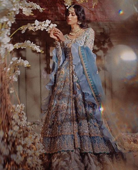 Double Layer Frock, Walima Dress, Desi Wedding Dresses, Asian Wedding Dress, Bridal Dresses Pakistan, Pakistani Wedding Outfits, Light Colours, Pakistani Dresses Casual, Pakistani Bridal Dresses