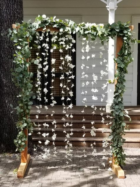 Flower Wedding Arch, Sprinkle Ideas, Sage Green Wedding Colors, Wedding Tree Decorations, Backyard Wedding Decorations, Floating Flower, Flowers Wine, Forest Theme Wedding, Fresh Eucalyptus