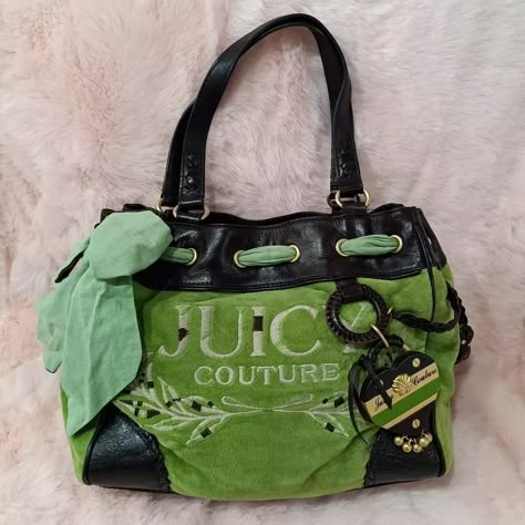 Juicy Couture Daydreamer Tote Bag Purse Green Vintage Bow Ribbon Charm Authentic | eBay 2000 Vintage Fashion, Juicy Couture Bags Vintage, Vintage Juicy Couture Bags, Juicy Daydreamer, Juicy Couture Daydreamer Bag, Green Juicy Couture, Juicy Couture Daydreamer, Accessories Purses, Purse Decorations