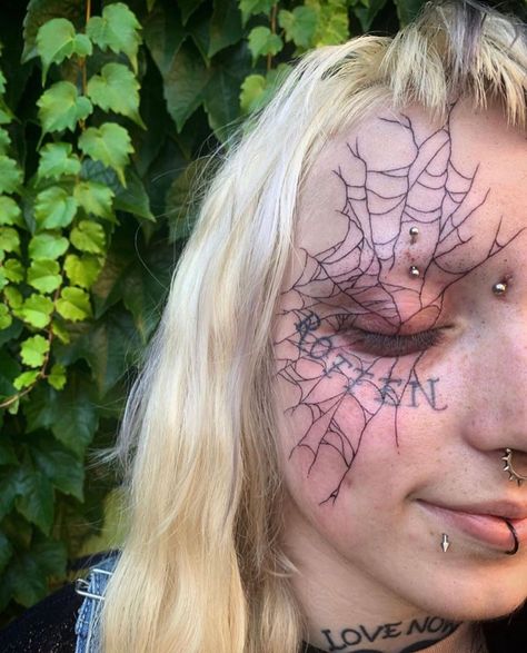 𝒫𝒶𝓇𝓁𝑜𝒾𝓇’s Instagram photo: “Spinning his wicked web right over her eye @_trash_baby   . . . . . . #spiderweb #spiderwebtattoo #facetattoo #parloiruk” Spider Web Head Tattoo, Spider Web Face Tattoo, Spiderweb Face Tattoo, Spider Web Neck Tattoo, Under Eye Tattoo, Spiderweb Tattoo, Teardrop Tattoo, Web Face, Oni Mask Tattoo