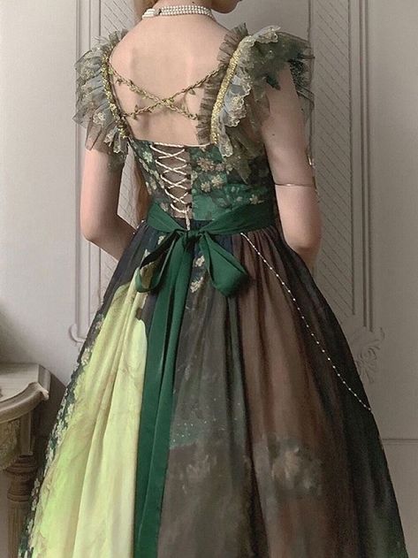 Fairytale Dress, Painting Vintage, Elsa Frozen, Looks Vintage, Firefly, Fancy Dresses, Vintage Dress, Dream Dress, Group Chat