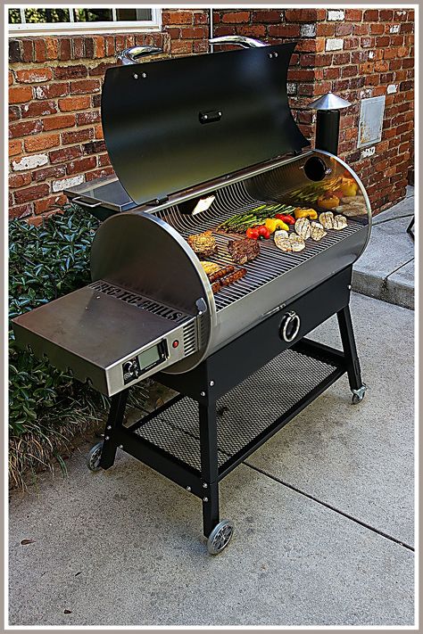 Outdoor Bbq - Running Out of Time? Stop searching and get it from Amazon.com - Visit TODAY!! Best Offset Smoker, Outdoor Electric Grill, Barbecue Outdoor, Outdoor Smoker, Best Smoker, Barbeque Party, Charcoal Smoker, Offset Smoker, Outdoor Barbecue