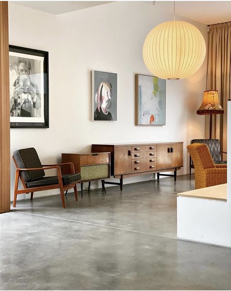 Scandinavian Interior Concrete Floors, Concrete Floor Decor Interior Design, Mid Century Modern Cement Floor, Mcm Concrete Floors, Cement Floor Apartment, Living Room Cement Floor, Mid Century Modern Living Room Concrete Floor, Cement Living Room Floor, Mid Century Concrete Floor