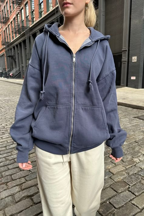 Christy Hoodie Outfit, Oversized Zip Up Hoodie Outfit, Blue Hoodie Outfit, Christy Hoodie, Oversized Zip Up Hoodie, Navy Blue Hoodie, School Fit, Navy Hoodie, Dream Outfits