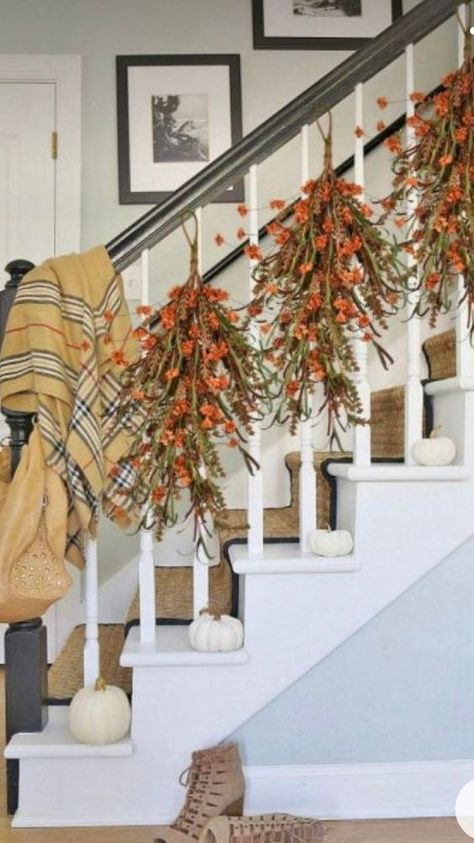 Stairwell Decor, Stairway Decor, Window Seat Ideas, Cozy Ideas, Fall House, Fall Entryway, Thanksgiving 2020, Fall Stuff, Fall Banner