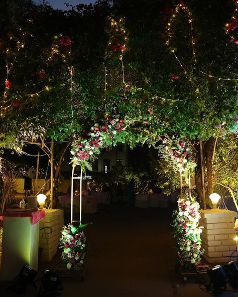 A dreamy outdoor wedding with our stunning white and floral decor. #Humsa #OutdoorWedding #EveningDecor #WhiteElegance #FloralDesign #WeddingInspo #HumsaChennai Humsa | Wedding | Decor | White | Floral | Evening White Elegance, Floral Decor, Wedding Inspo, Outdoor Wedding, Wedding Decor, Wedding Decorations, Floral Design, Floral, White