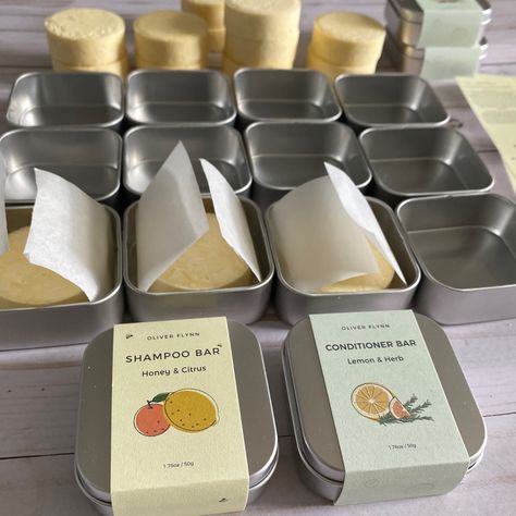 Plastic Free Packaging Ideas, Soap Bar Packaging Ideas, Soap Bar Packaging Design, Shampoo Bar Packaging Ideas, Beach Business Ideas, Shampoo Bar Packaging, Reusable Packaging Design, Bar Soap Packaging, Aluminum Packaging