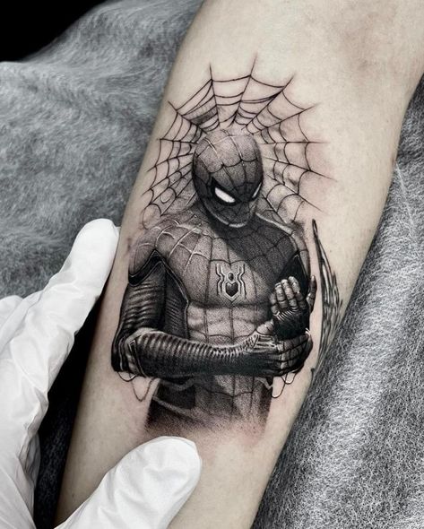 @hyundo.tattoo It Themed Tattoos, Marvel Sleeve Tattoo For Men, Marvel Heroes Tattoo Design, Spiderman Tattoos For Men, Men Sticker Tattoo, Black Spiderman Tattoo, Marvel Thor Tattoo, Spiderman Inspired Tattoo, Spiderman Spider Tattoo