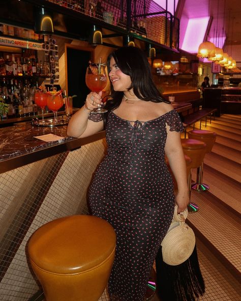 it’s an aperol summer 🍹🫧🍓🍧🍝 . Summer outfits, outfit ideas, outfit Inspo, trending outfit, Pinterest outfits, Pinterest inspired, italian summer, European summer European Summer Outfits Plus Size, Pisces Venus Style, Curvy Outfits Summer, Plus Size Aesthetic, Plus Size Model Outfits, Curvy Summer Outfits, Plus Size Posing, Plus Size Baddie Outfits, Plus Size Fashionista