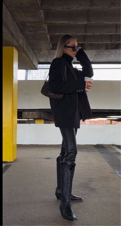 Cowboy Boots And Black Jeans, High Black Cowboy Boots Outfit, Black Long Cowboy Boots Outfit, All Black Cowboy Boots Outfit, Modern Cowboy Boots Outfit, Black Cowboy Boots Outfit Fall 2023, Outfit Black Cowboy Boots, Leather Pants With Cowboy Boots, Leather Leggings Cowboy Boots Outfit