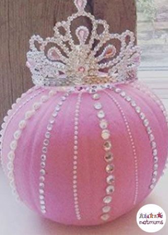 Halloween Decorations Disney, Pumpkin Painting Halloween, Disney Halloween Pumpkin, Pumpkin Carving Ideas Easy, Easy Pumpkin Carving Ideas, Disney Pumpkin Painting, Pumkin Decoration, Princess Pumpkin, No Carve Pumpkin Decorating