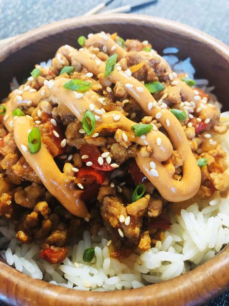 Spicy Korean Pork Rice Bowls - Cooks Well With Others Ground Pork Rice Bowl, Pork Rice Bowl Recipe, Pork Bowl Recipe, Rice Bowl Recipe, Korean Pork, Ground Pork Recipes, Asian Pork, Easy Chicken Breast, Arroz Frito