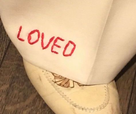 Harry Styles Pants, Curly Boy, Harry Styles Gucci, Harry Styles Tattoos, Gucci Pants, Live Your Truth, Give Love, Potter Art, Choose Love