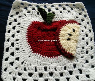 Food Granny Square, Fox Granny Square, Apple Granny Square, Granny Square Pattern Free Crochet, Mitered Granny Square, Autumn Blanket, Donation Ideas, Apple Square, Granny Square Pattern Free