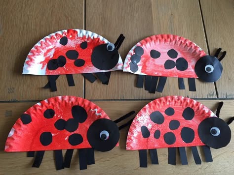 Daycare Crafts Spring, Bug Insect Crafts Preschool, Spring Bug Crafts, Paper Plate Ladybug Craft Preschool, Insect Art Preschool Bug Crafts, Ladybug Art For Toddlers, Preschool Ladybug Craft, Insect Crafts For Preschoolers, Insect Crafts For Kindergarten