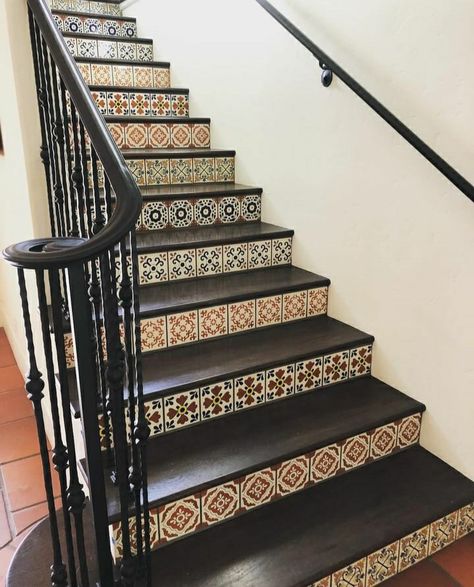 Tiles On Staircase, Staircase Tiles Design, Staircase Tiles, Tile Staircase, Stairs Tiles Design, Bathroom Architecture, Tiled Staircase, Staircase Interior Design, Stairs Design Interior