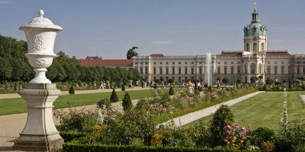 Park of Charlottenburg Palace - Berlin, Germany Charlottenburg Palace, Gate Lights, Palace Gardens, Brandenburg Gate, West Berlin, East Berlin, Palace Garden, Places In Europe, Great House