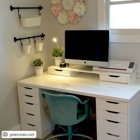 Home Office Ideas For Women, Budget Makeup, Hacks Makeup, Craft Room Design, Bedroom Desk, Small Home Office, Craft Room Office, Trendy Bedroom, Makeup Room