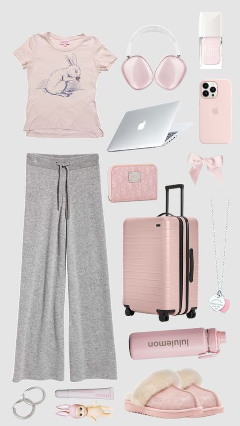 pink airport fit #pink #princess #pinkprincess #airport #travel #airportfit #victoriasecret #victoriassecretangel #outfitinspo #inspo #fashion #itgirl #style #pinkairportfit #airportoutfit #pinkasthetic Suitcase Pink, Pink Ugg Slippers, Pink Suitcase, Airport Fit, Zara Looks, Airport Fits, Airport Travel, Cute Lazy Day Outfits, African Traditional Dresses