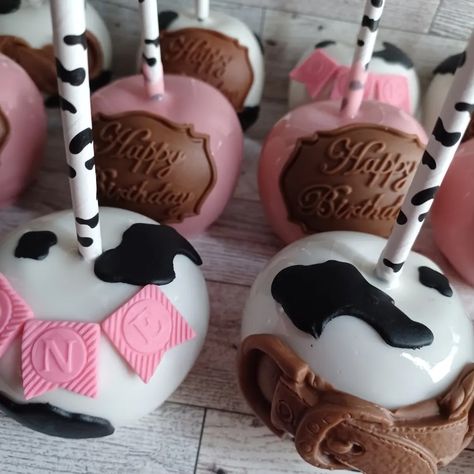 Cow Print Candy Apples, Pink Cow Print, Chocolate Covered Apples, 21st Party, Pink Cow, Candy Apples, Cow Print, Chocolate Covered, Business Ideas