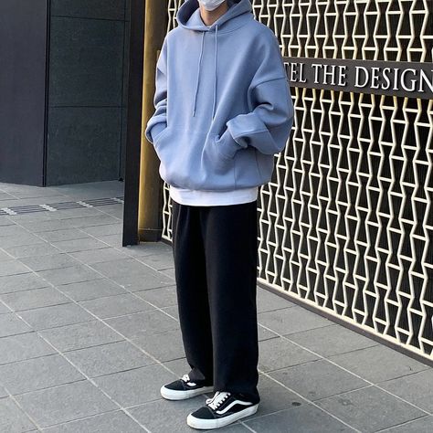 Korean Hoodie Outfit Men, Outfit Ideas Hoodie Style, Hoodie Outfit Korean, Hoodie Style Men, Outfit Ideas Hoodie, Korean Outfits Men, Ootd Hoodie, Outfit Cowok, Korean Hoodie