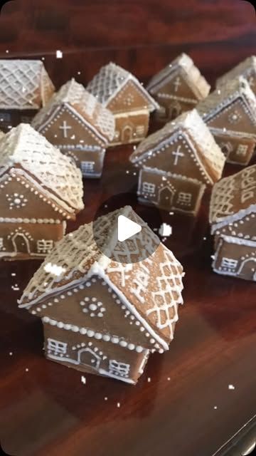 NANCY on Instagram: "Mini Gingerbread Houses
So many have asked to see these again. Recipe link on bio and page 151 Green Living Made Easy
#gingerbreadhouse #tradition #giftideas #giftsforkids" Gingerbread House Mini, Nancy Birtwhistle, Gingerbread House Recipe, Mini Gingerbread House, Gingerbread House Designs, Gingerbread Party, Gingerbread House Decorations, Christmas Food Gifts, Christmas Houses