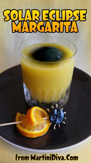 First, let me admit I stole the black moon ice ball idea from The CocktailCouple (@CocktailCouple), it was too cool an idea not to ... Eclipse Themed Food, Moon Food, Eclipse Party, 2024 Eclipse, Classic Cocktail Recipes, Moon Party, Themed Drinks, Ice Ball, Classic Cocktail