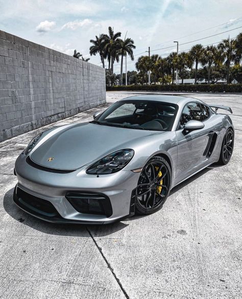 Andrew Robertson, Porsche 718 Cayman, Cayman Gt4, Porsche Sports Car, Porsche Cayman, Exotic Sports Cars, Street Racing Cars, Cool Sports Cars, Super Luxury Cars