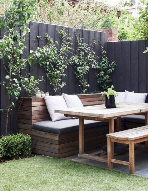 40 Amazing Outdoor Dining Area Ideas and Designs — RenoGuide - Australian Renovation Ideas and Inspiration Outdoor Built In Dining Bench, Outdoor Bench Table Seating, Bench Seats Outdoor, Outdoor Dining Small Space, Built In Garden Bench, Outdoor Built In Bench, Built In Patio Seating, Small Garden Seating Ideas, Outdoor Banquette Seating