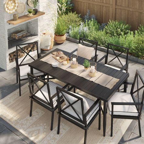 Front Yard Steps, Yard Steps, Backyard Furniture Ideas, Black Metal Dining Chairs, Dining Table Outdoor, Backyard Table, Fair Haven, Patio House, Modern Outdoor Dining