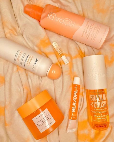 Orange Skincare, The Glow Recipe, Skincare Vibes, Papaya Sorbet, Brazilian Crush, Cream Skincare, Orange Skin, Orange Makeup, Body Fragrance