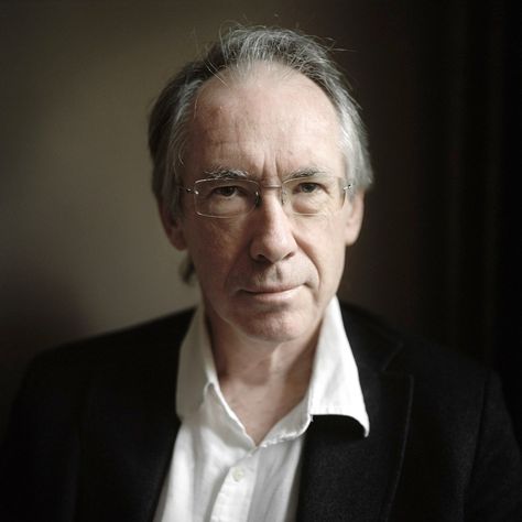 Ian McEwan on Writing His Newest Novel, The Children Act | Vogue Ian Mcewan Books, Anthony Browne, Ian Mcewan, People Of Interest, English Book, World View, Favorite Authors, Summer Reading, Screenwriting