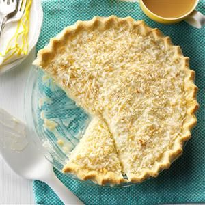 Easy Coconut Cream Pie Easy Coconut Cream Pie, Coconut Cream Pie Easy, Dessert Crepes, Coconut Cream Pie Recipes, Coconut Pie, Coconut Custard, Cream Pie Recipes, Coconut Cream Pie, Sweet Pie