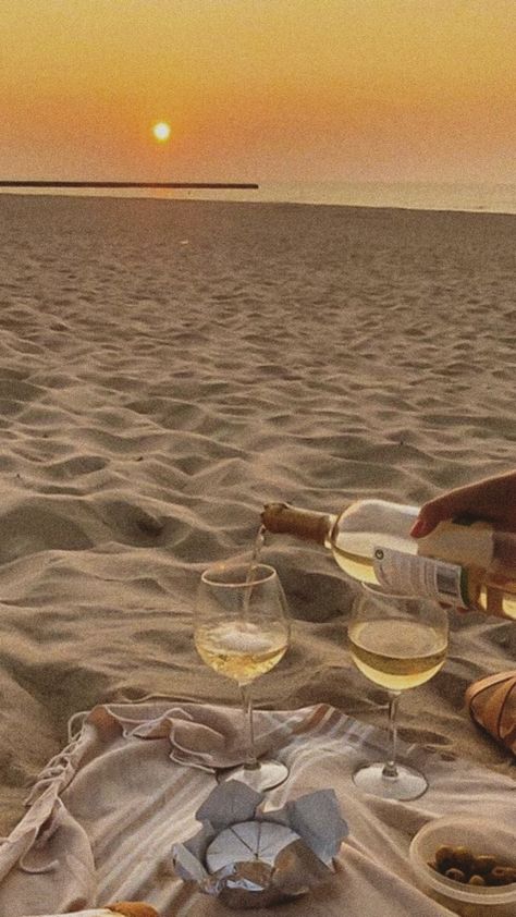 #sunset #wine #beach #life #lifestyle Beach And Wine Aesthetic, Beach Wine Aesthetic, Wine And Sunset, Romance Beach Aesthetic, Sunset Wine Aesthetic, Beach Champagne Aesthetic, Romantic Beach Aesthetic, Vintage Aesthetic Beach, Romance On The Beach