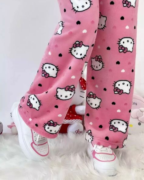 Get cozy this winter with our adorable Hello Kitty Pajama Pants! 💕Perfect for lounging at home, these Sanrio cartoon trousers are a must-have for every Hello Kitty fan. Ideal gift for girls. 🎀 Shop now for ultimate comfort and cuteness! . . . . . #hellokitty #hellokittycore #hellokittyaddict #hellokittylover #hellokittylovers #hellokittycollection #hellokittyaesthetic #hellokittystuff #hellokittysanrio #sanriocore #sanrioaesthetic #sanriolover #kawaiiaesthetic #kawaiigirl #giftideas #giftfor... Sanrio Sleepwear, Pink Y2k Style, Hello Kitty Pajama Pants, Hello Kitty Pants, Kawaii Pants, Hello Kitty Y2k, Sanrio Cartoon, Kitty Clothes, Hello Kitty Clothes