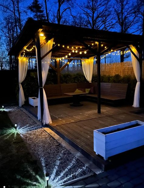 Patio lights string ideas; Transform your outdoor area into an entertaining hub with these 27 light string patio ideas. Gazebo lights Patio Lights String Ideas, Patio Lights String, Porch String Lights, Backyard String Lights, Gazebo Lighting, Luxury Swimming Pools, Diy Patio Decor, Patio Lights, Patio String Lights