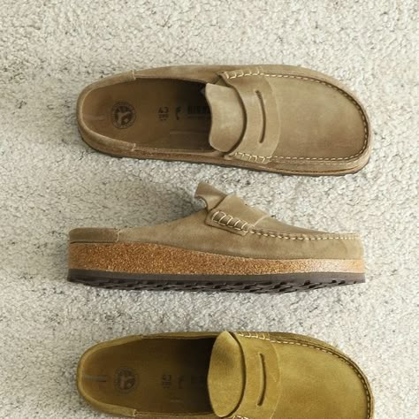 Baskèts on Instagram: "The @birkenstock Naples is a moccasin style shoe with a striking seam which gives the sandal a striking, masculine look. The Birkenstock Naples is now available at Baskèts in three different colourways 👌 #basketsstores⁠ ⁠" Birkenstock Naples, Moccasins Style, Aesthetic Kitchen, January 22, Clothing Ideas, Naples, Slipcovers, Moccasins, Birkenstock