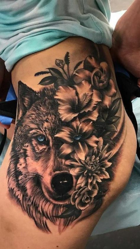 Hip Tattoo Designs, Flower Thigh Tattoos, Hip Tattoos Women, Best Tattoos For Women, Cat Tattoos, Wolf Tattoo Design, Tiny Tattoo, Thigh Tattoos Women, Wolf Tattoos