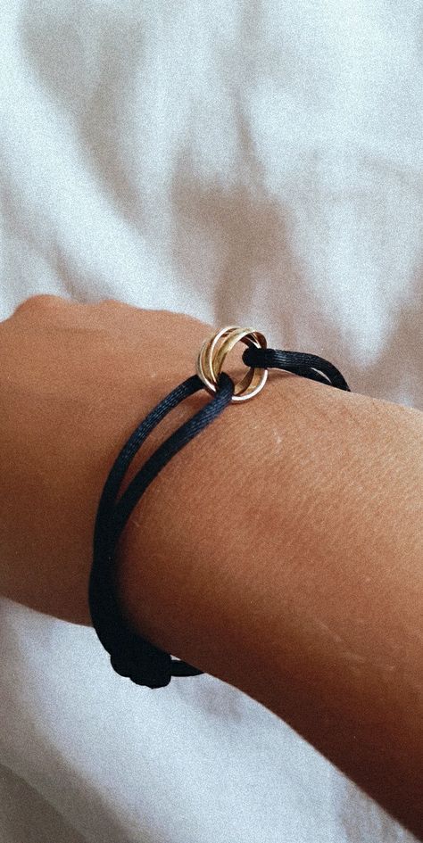 Cartier Man Bracelet, Black Cartier Bracelet, Cartier Lock Bracelet, Cartier Trinity Bracelet Men, Cartier Silk Cord Bracelet, Cartier Trinity Bracelet, Trinity Bracelet, Rap Wallpaper, Van Cleef