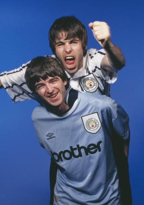 Liam Gallagher 1994, Oasis Brothers, Oasis Album, Liam Gallagher Oasis, Liam And Noel, Oasis Band, Manchester City Football Club, Noel Gallagher, Liam Gallagher