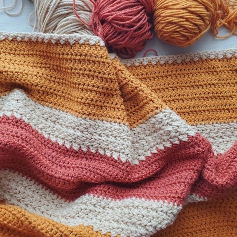 Crochet Thobo Blanket Orange Crochet Blanket, Crochet Mens Scarf, Christmas Crochet Blanket, Striped Crochet Blanket, Large Crochet Hooks, Crochet Flower Blanket, Instructional Materials, Orange Crochet, Chunky Crochet Blanket